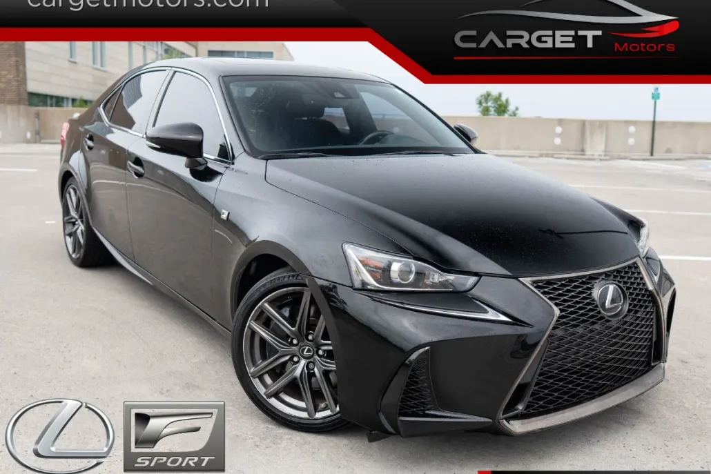 2018 Lexus IS 300 photo 1