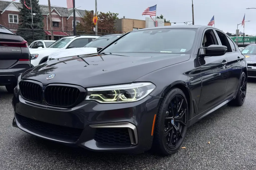 2020 Bmw M550i xDrive Sedan photo 1
