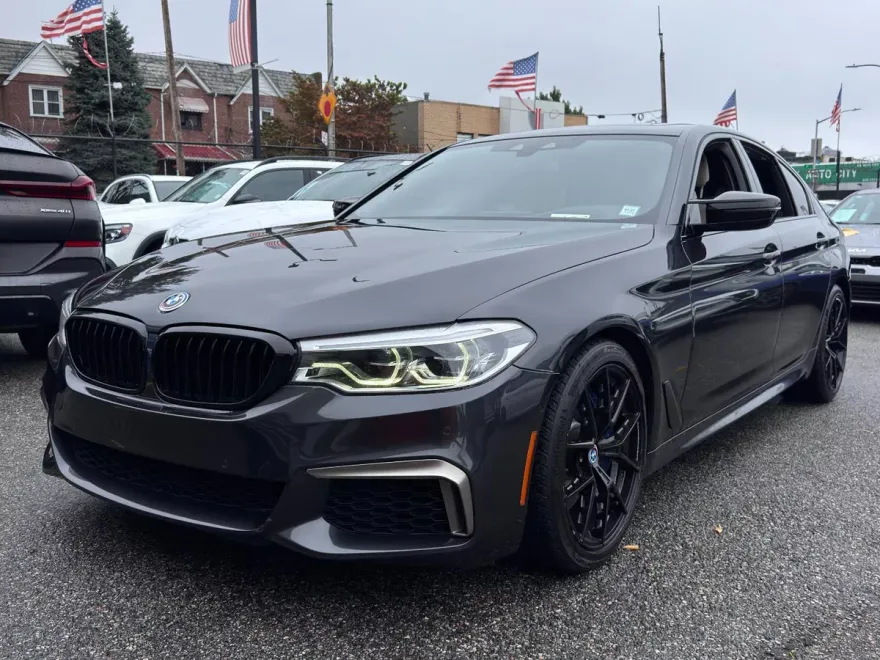 2020 Bmw M550i xDrive Sedan photo 1