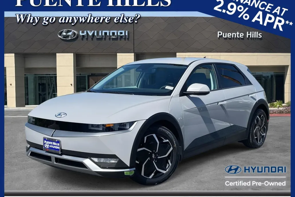 2023 Hyundai Ioniq 5 SE photo 1