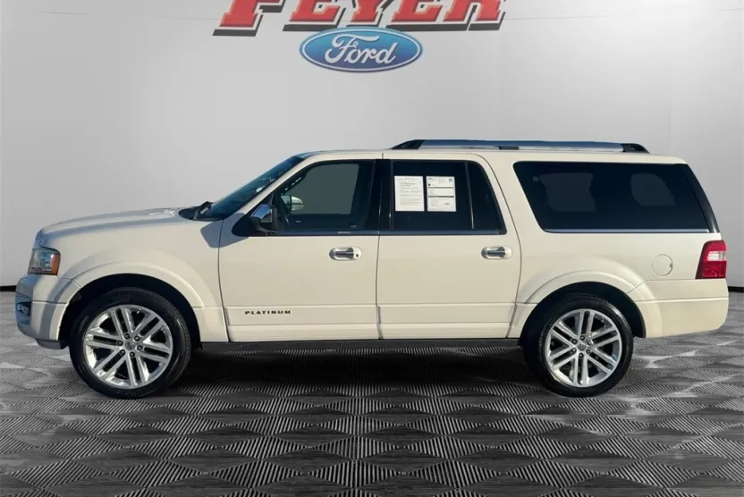 2016 Ford Expedition EL Platinum photo 1