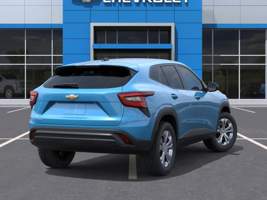 2026 Chevrolet Trax LS photo 1