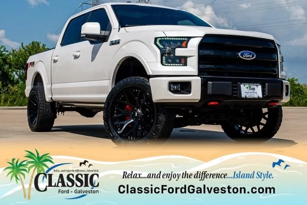 2015 Ford F-150 Platinum photo 1