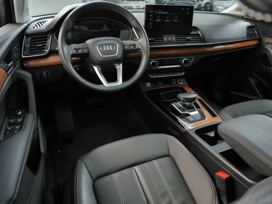 2023 Audi Q5 S line Premium Plus photo 1