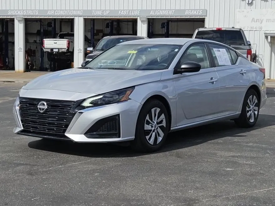 2024 Nissan Altima 2.5 S photo 1