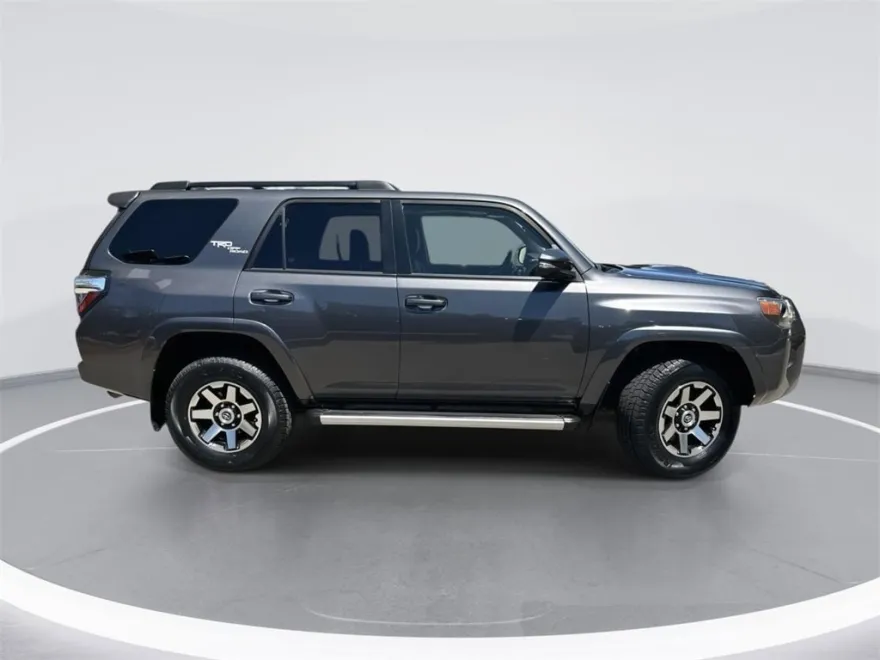 2021 Toyota 4Runner TRD Premium photo 1