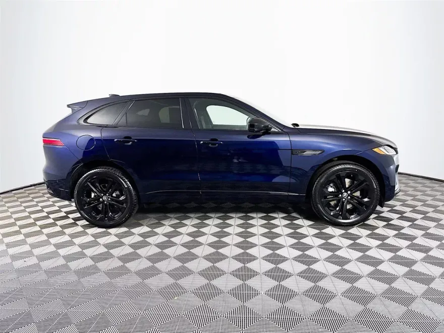 2026 Jaguar F-PACE P250 R-Dynamic S photo 1