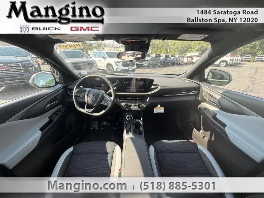 2025 Buick Envista Preferred photo 1