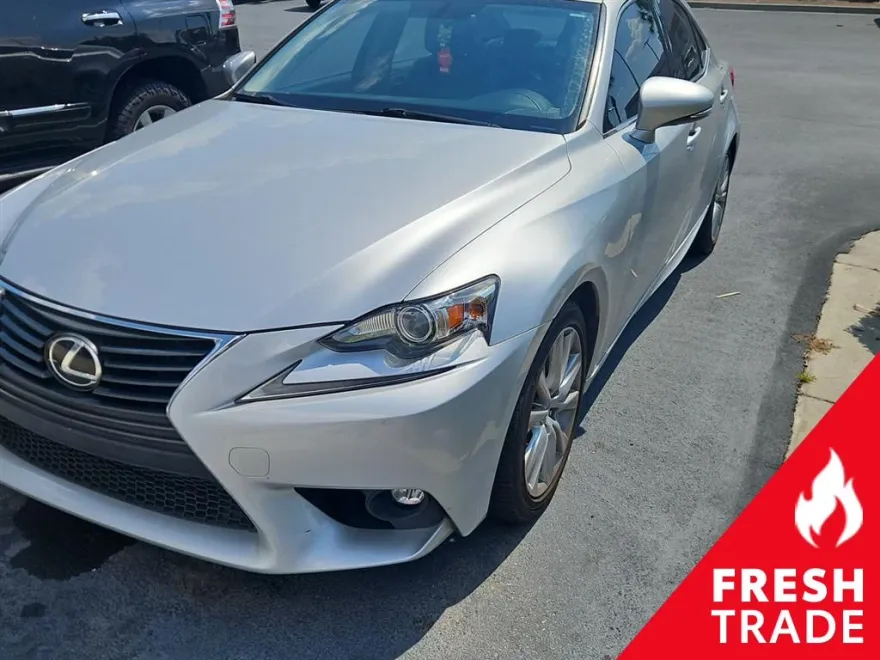 2015 Lexus IS 250 photo 1