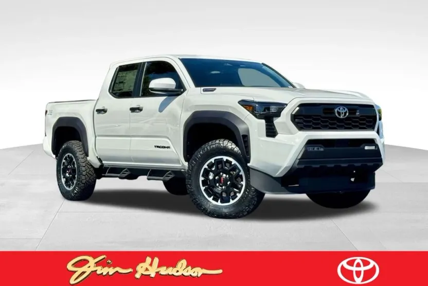 2025 Toyota Tacoma TRD Off-Road Double Cab photo 1