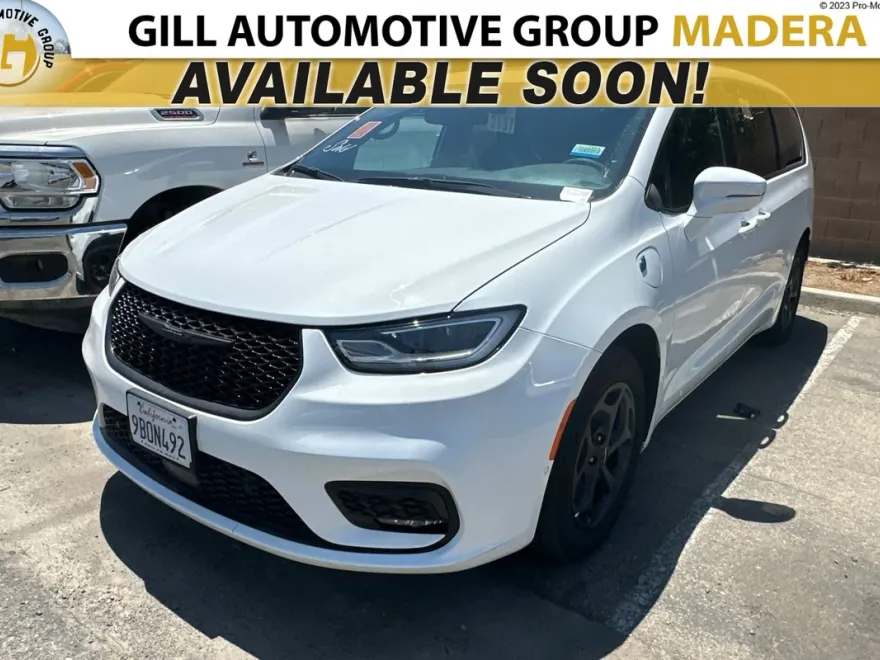 2022 Chrysler Pacifica Hybrid Limited photo 1