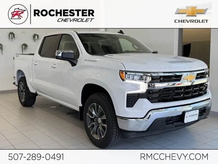 2025 Chevrolet Silverado 1500 LT photo 1