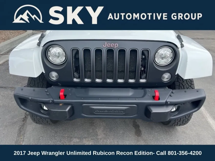 2017 Jeep Wrangler Unlimited Rubicon Recon photo 1
