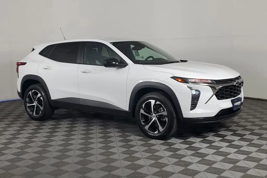 2026 Chevrolet Trax photo 1