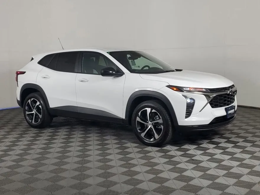2026 Chevrolet Trax photo 1