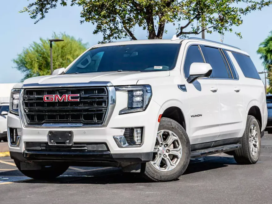 2023 Gmc Yukon XL SLE photo 1