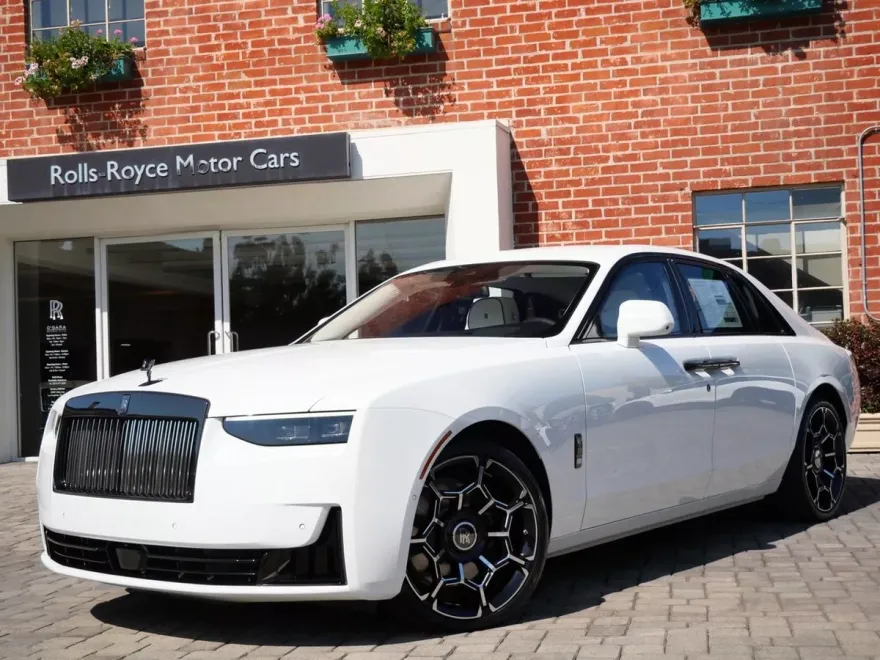 2026 Rolls Royce Ghost Black Badge photo 1