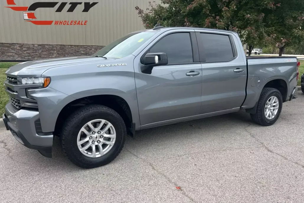 2019 Chevrolet Silverado 1500 RST photo 1