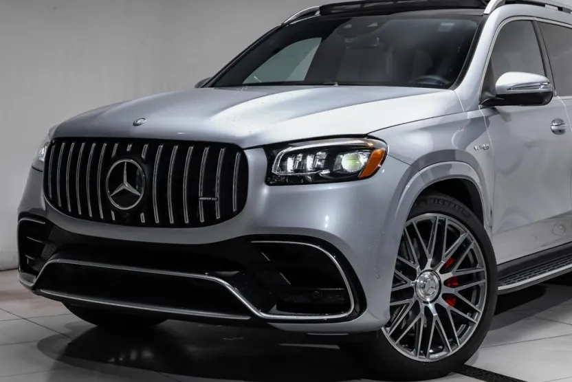 2025 Mercedes Benz GLS 63 AMG 4MATIC photo 1