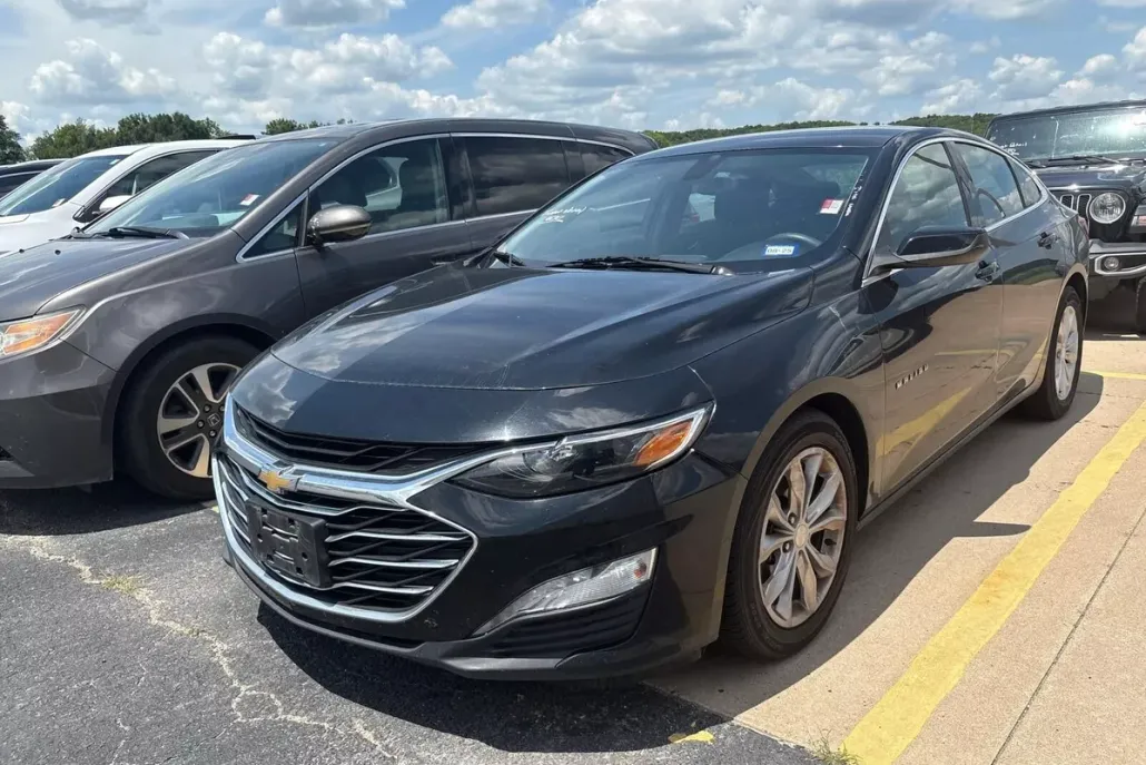 2022 Chevrolet Malibu 1LT photo 1