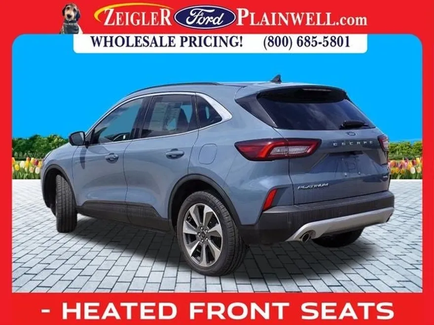 2023 Ford Escape Platinum photo 1