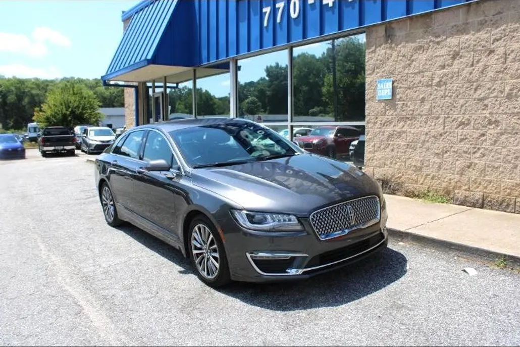 2019 Lincoln MKZ Reserve photo 1