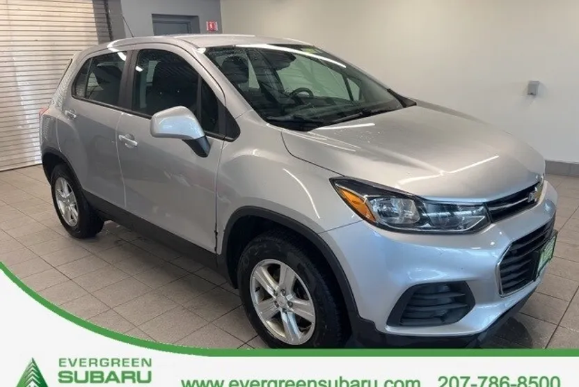 2018 Chevrolet Trax LS photo 1
