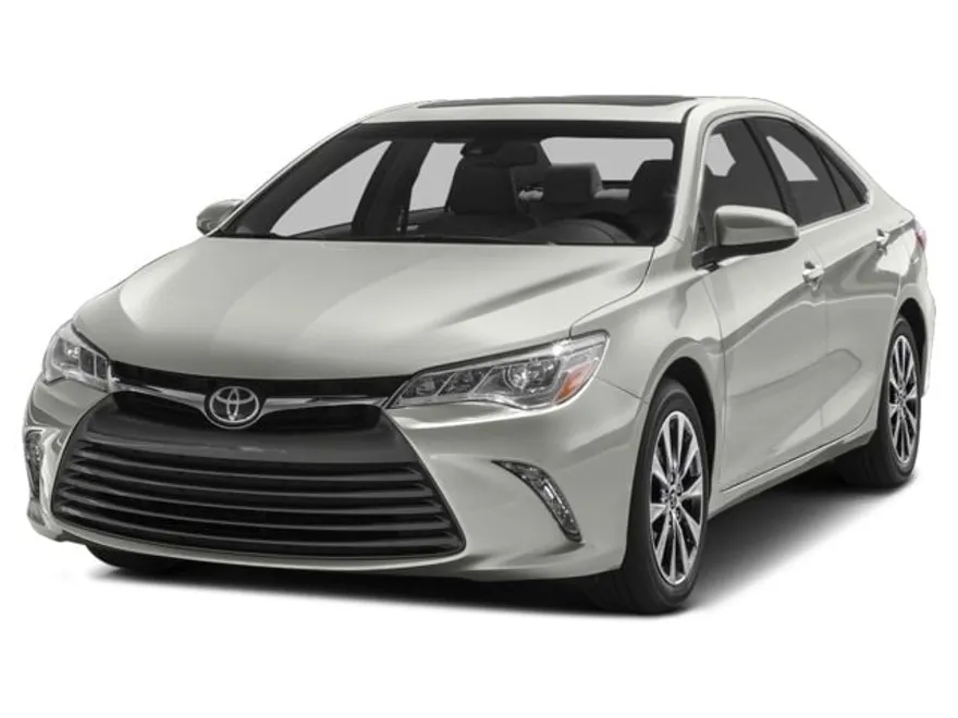 2016 Toyota Camry XSE photo 1
