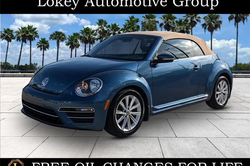2017 Volkswagen Beetle 1.8T S photo 1
