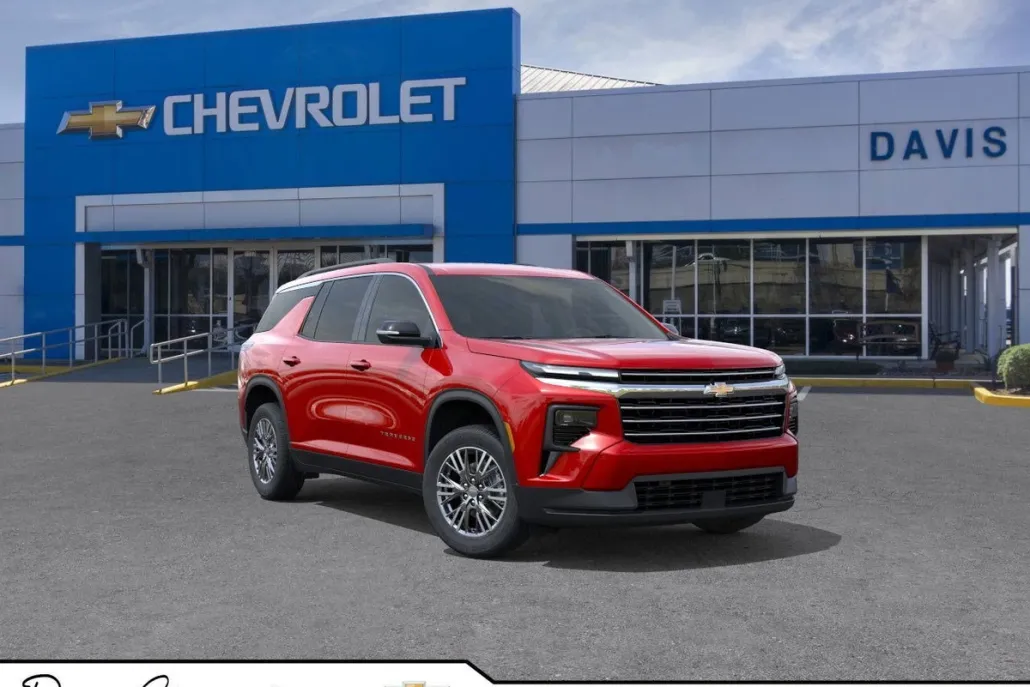 2026 Chevrolet Traverse photo 1