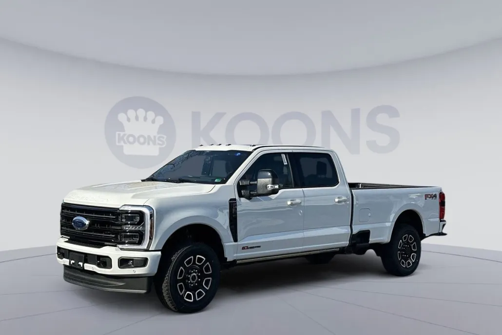 2025 Ford F-350 photo 1