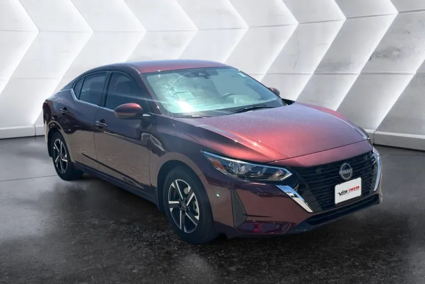 2025 Nissan Sentra SV photo 1