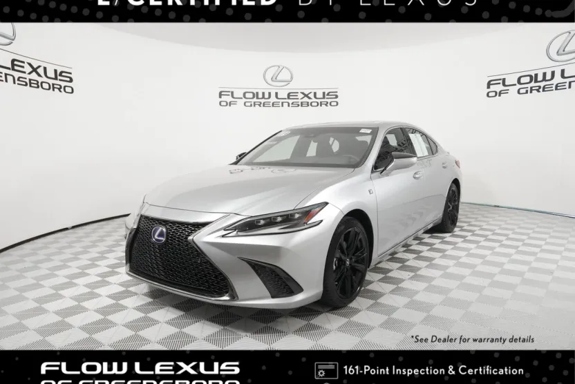 2022 Lexus ES 300h F SPORT photo 1