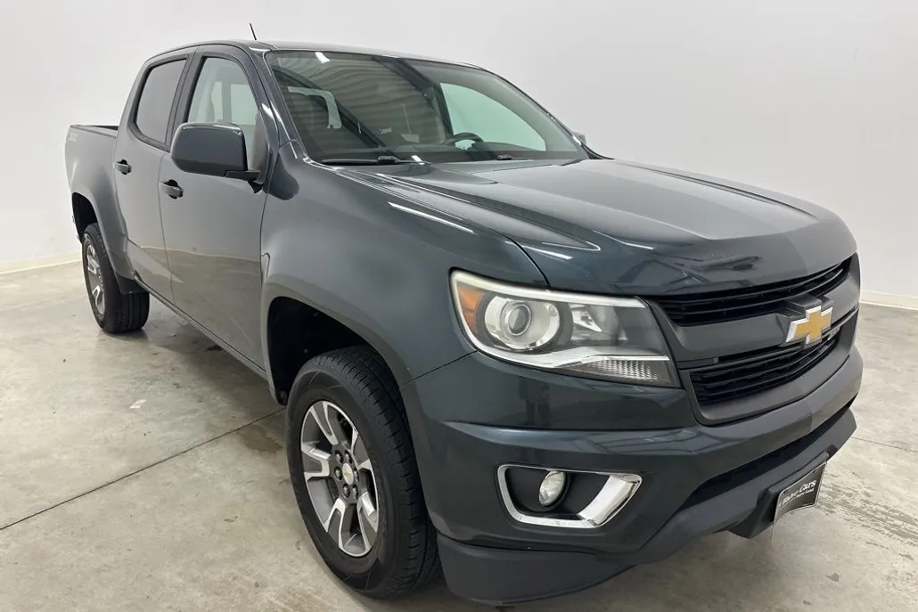 2017 Chevrolet Colorado Z71 photo 1