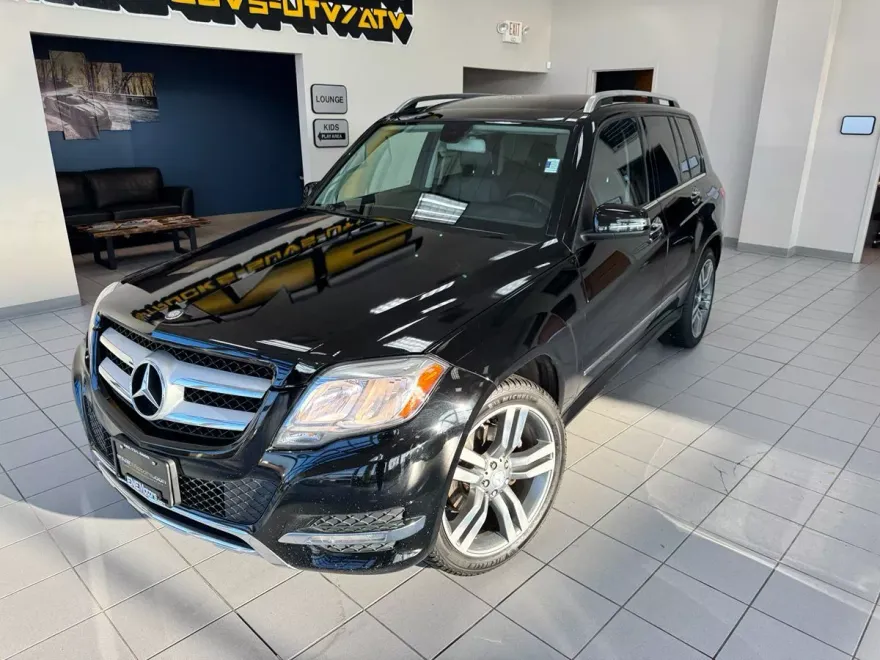 2013 Mercedes Benz GLK 4MATIC photo 1