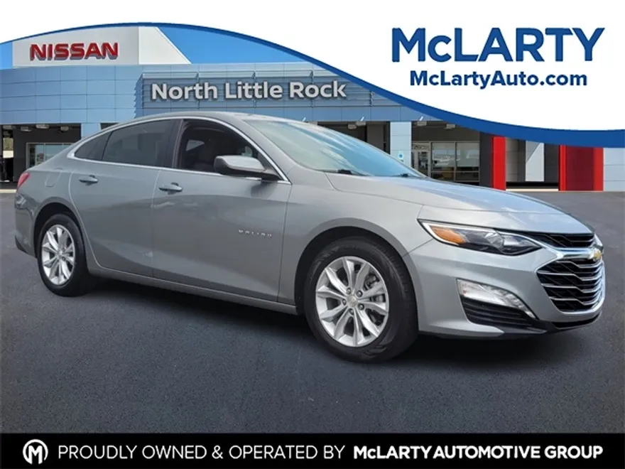 2024 Chevrolet Malibu 1LT photo 1