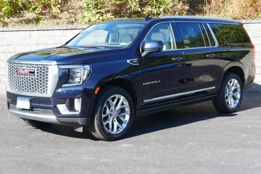 2021 Gmc Yukon XL Denali photo 1