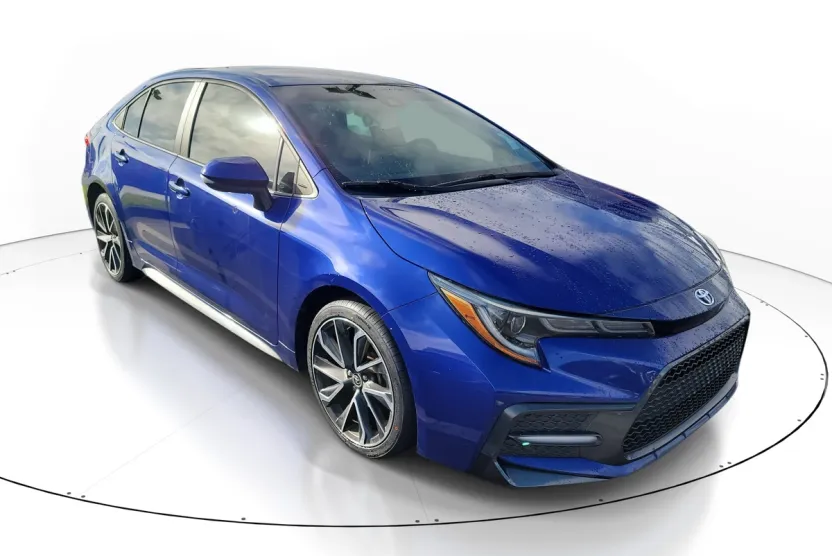 2020 Toyota Corolla SE photo 1