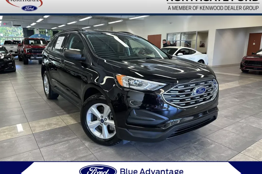 2022 Ford Edge SE photo 1