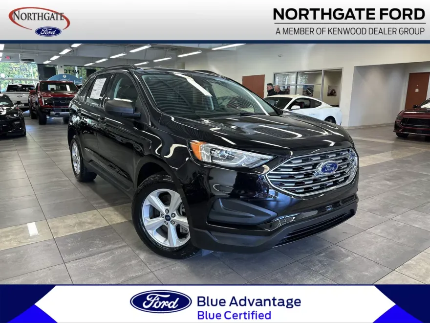 2022 Ford Edge SE photo 1