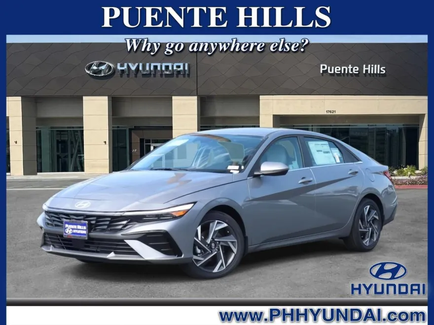 2025 Hyundai Elantra Limited photo 1