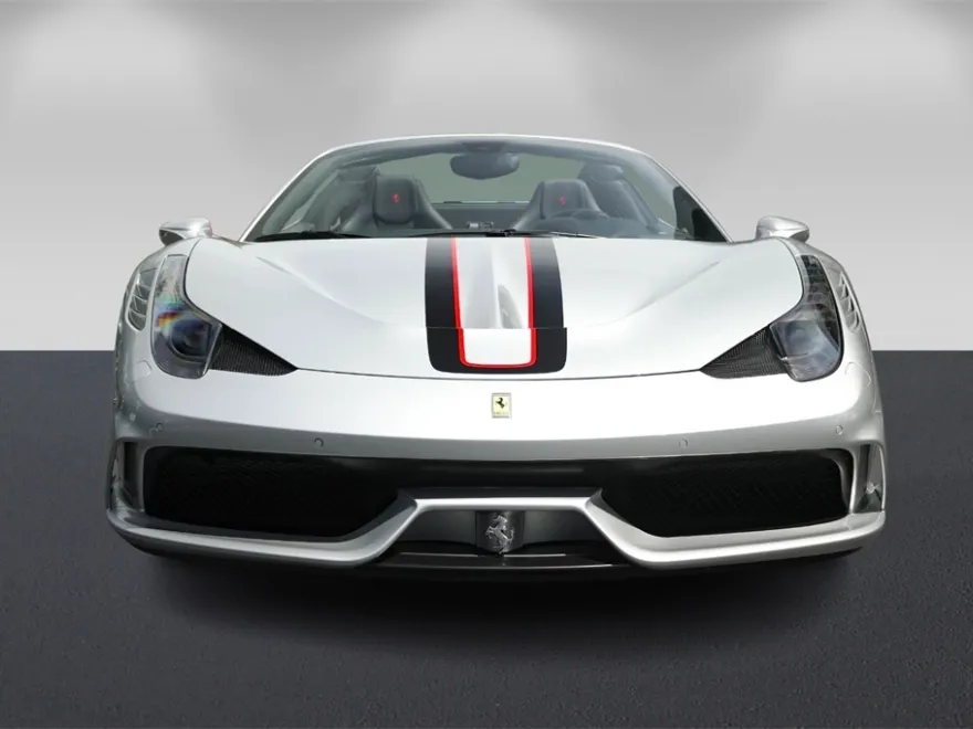 2015 Ferrari 458 Spider Base photo 8