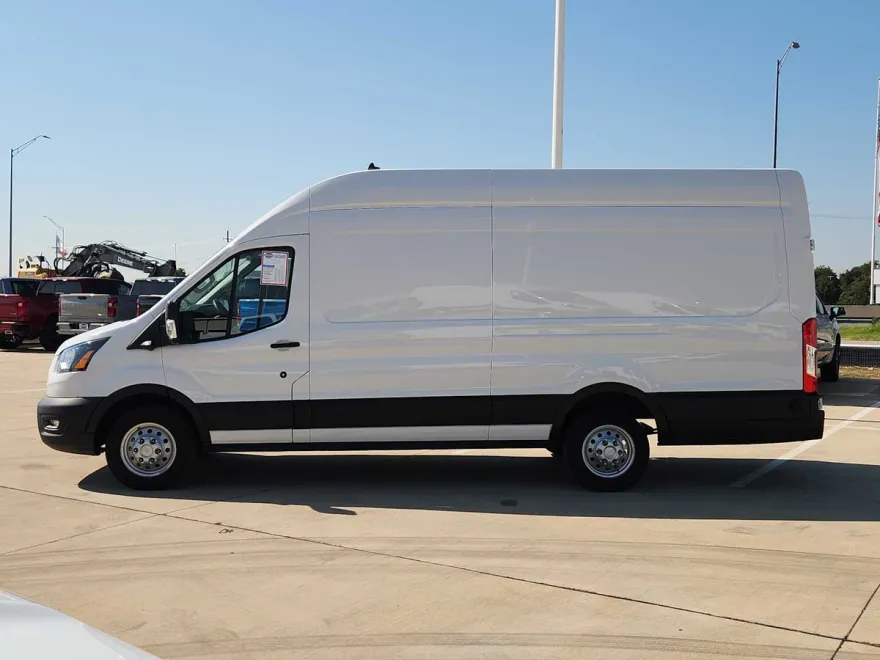 2023 Ford Transit Cargo Van photo 1