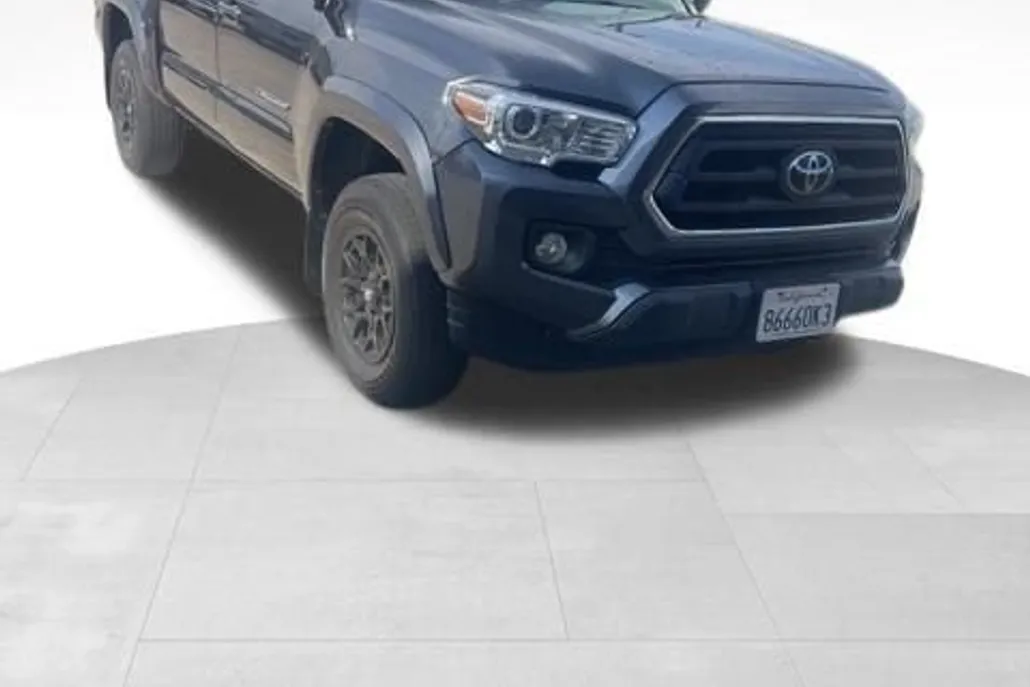 2022 Toyota Tacoma SR5 V6 photo 1