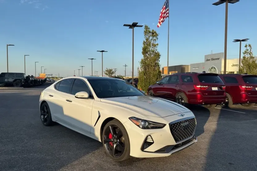 2020 Genesis G70 3.3T photo 1