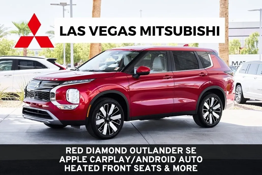 2025 Mitsubishi Outlander SE photo 1