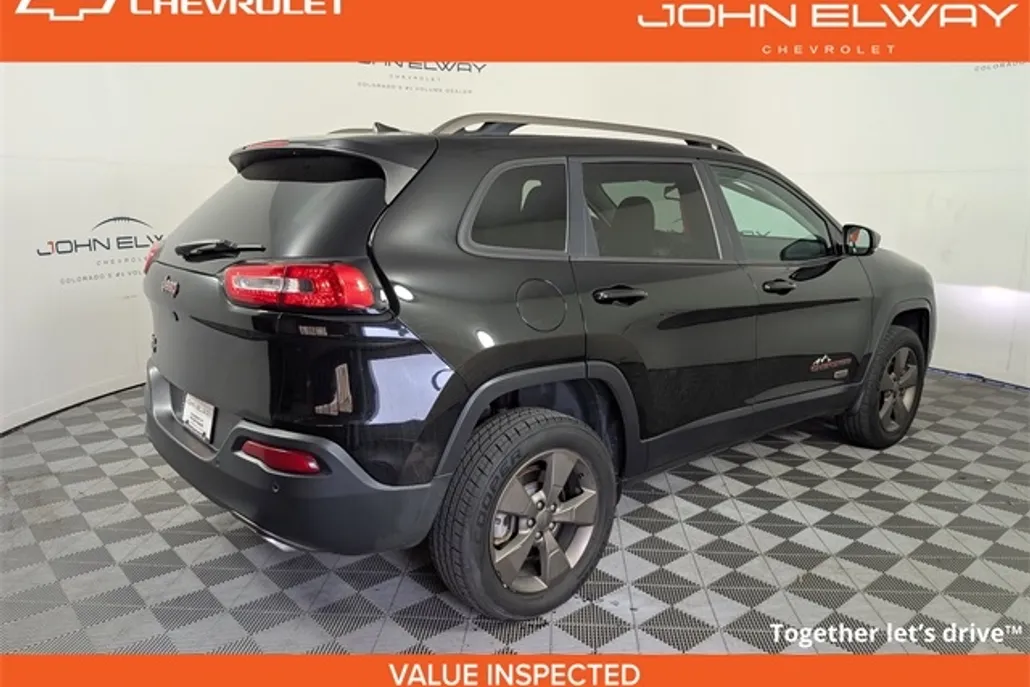 2017 Jeep Cherokee Latitude photo 1