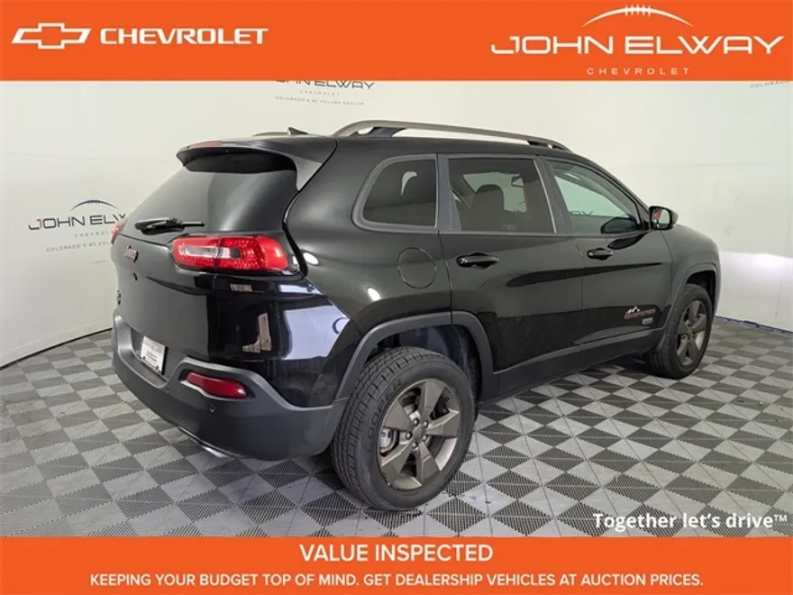 2017 Jeep Cherokee Latitude photo 1
