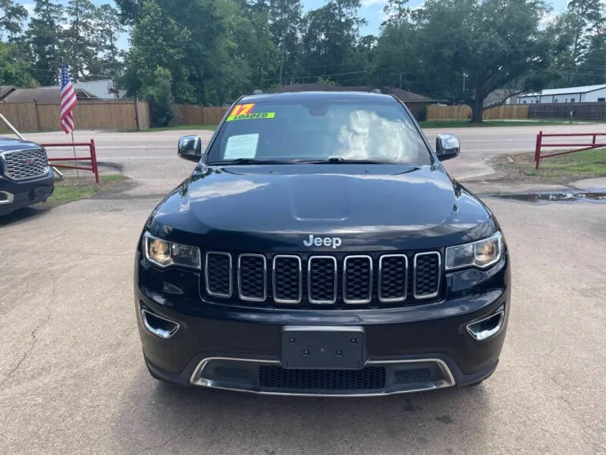 2017 Jeep Grand Cherokee Limited photo 1