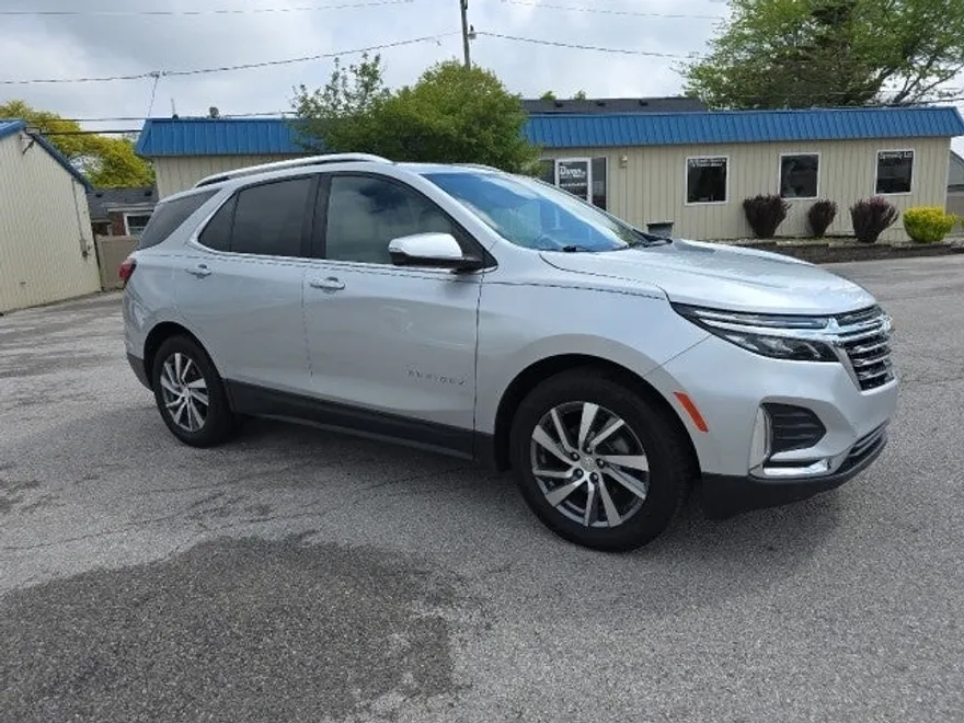 2022 Chevrolet Equinox Premier photo 1